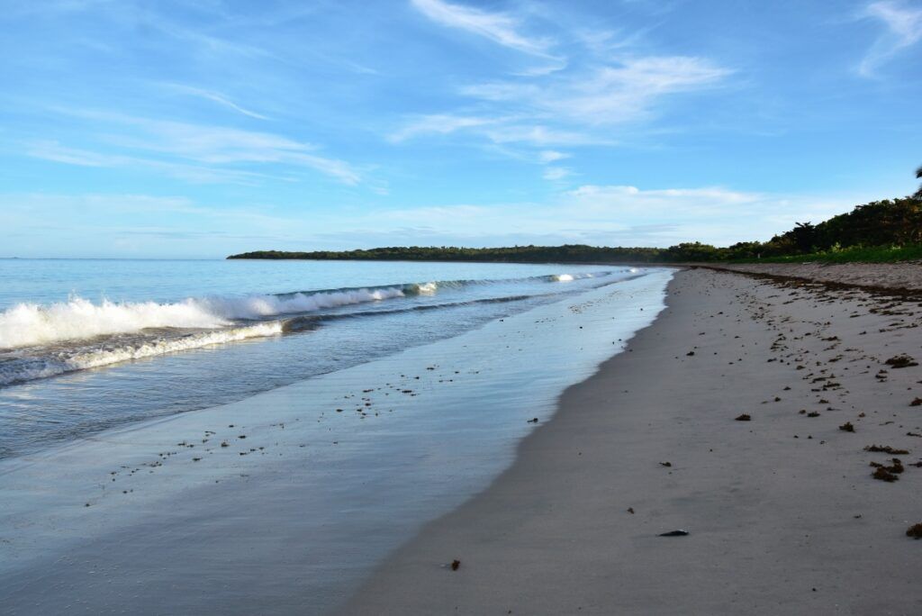 10 Best Places to Surf in Fiji