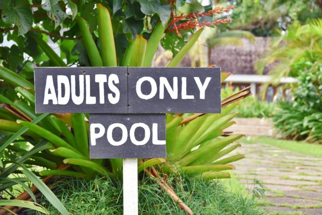 29 Essential Tips for Travelling to Fiji With Children