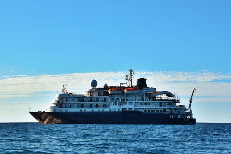 14 Ways to Save Money on a Cruise to Fiji