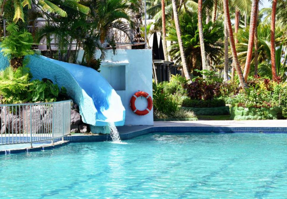 The Travel Guide to the Coral Coast for Families