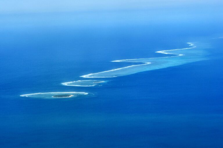 9 Best Surf Spots in the Mamanuca Islands