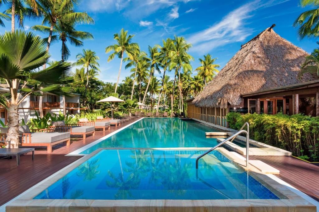 8 Best Family Resorts in Denarau