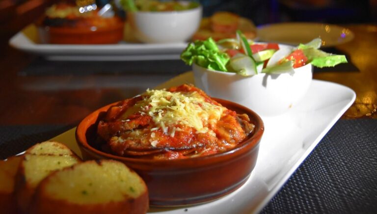 5 Best Vegan & Vegetarian Restaurants in the Mamanuca Islands