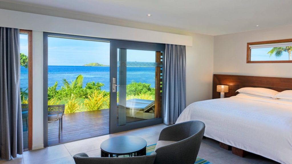 luxury resorts fiji mamanuca islands