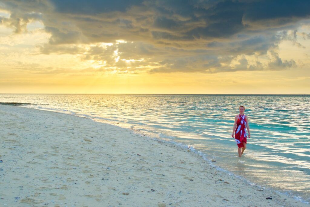 The Adults-Only Vacation Guide to the Mamanuca Islands