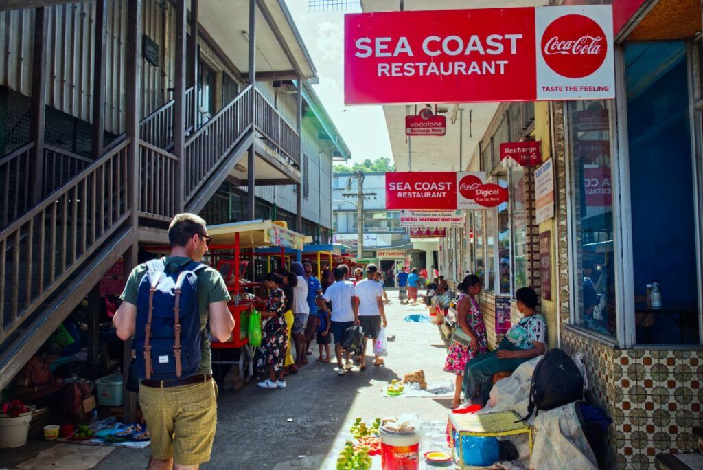 The Travel Guide to the Coral Coast on a Budget