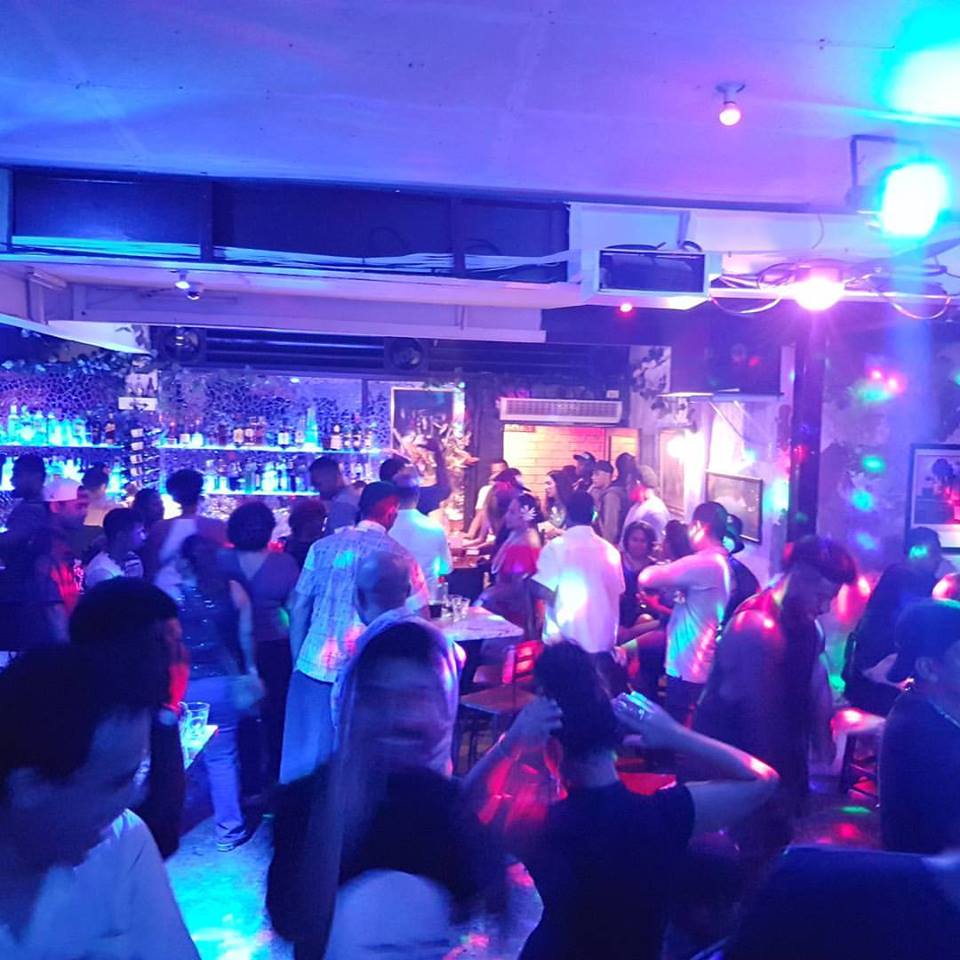 bars in suva