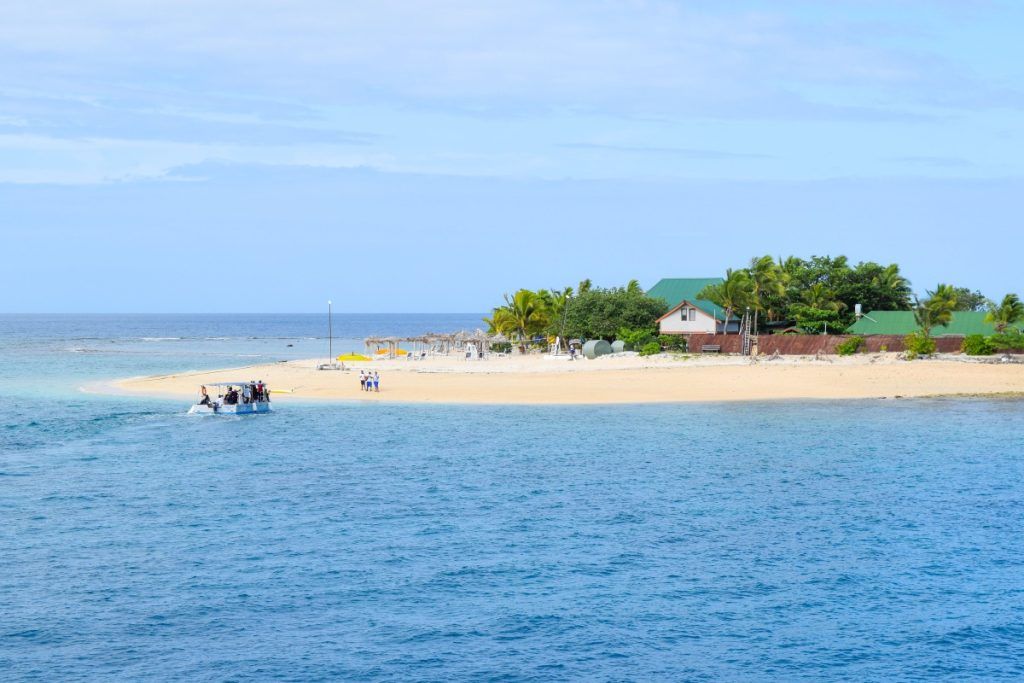 10 Best Resorts in the Mamanuca Islands