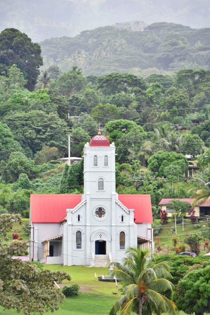 Fiji Adult-Only Itinerary: 7 Days / One Week (Vanua Levu &amp; Taveuni)