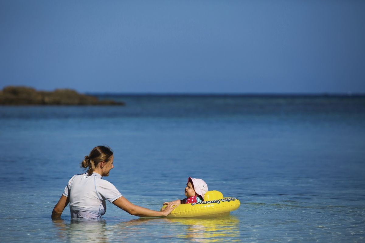 10 Health & Safety Tips for Travelling in Fiji with Kids