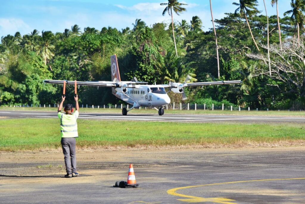 Vanua Levu Transport Guide: 6 Ways to Get to Vanua Levu (&amp; Around Vanua Levu)