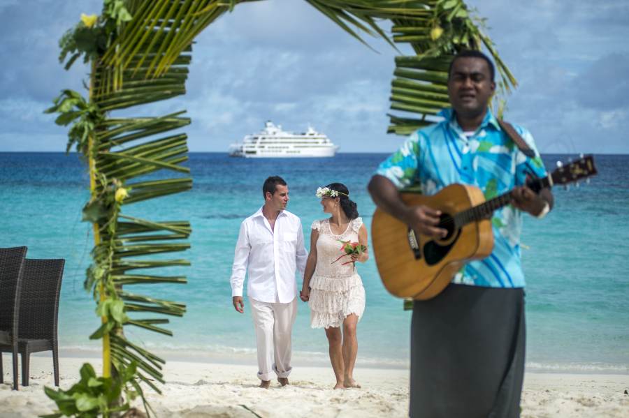 Everything you need to know about a wedding in Fiji