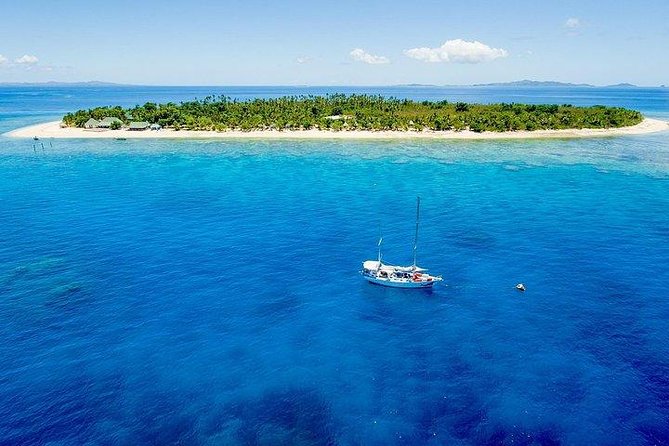 10 Best Day Cruises in Fiji