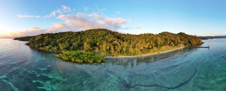 Visiting Fiji: Main Island Vs. Outer Islands