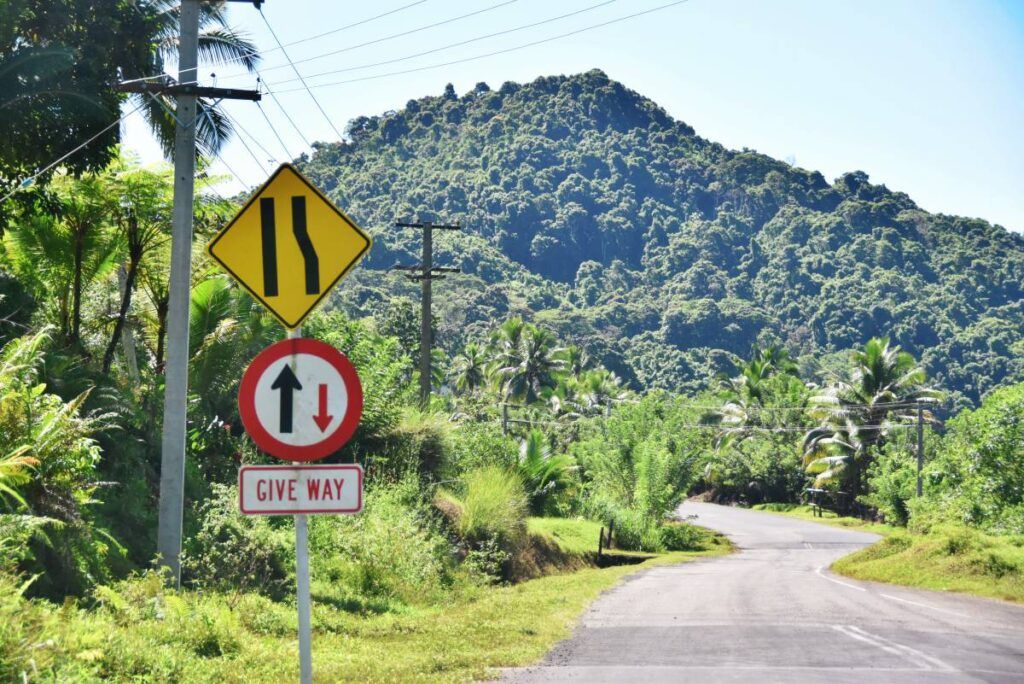 9 Ways to Save Money on Car Rental in Fiji