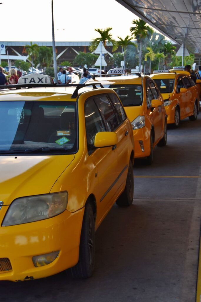 Fiji Airports: Your Airport Transfer Options