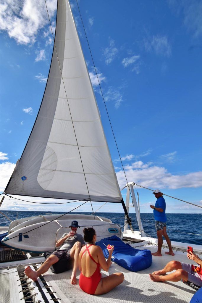 How to Pick the Best Boat Stay in Fiji for You