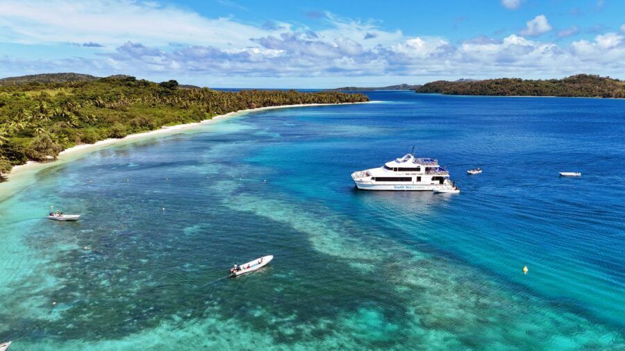 How to Take the Ferry to the Yasawa Islands