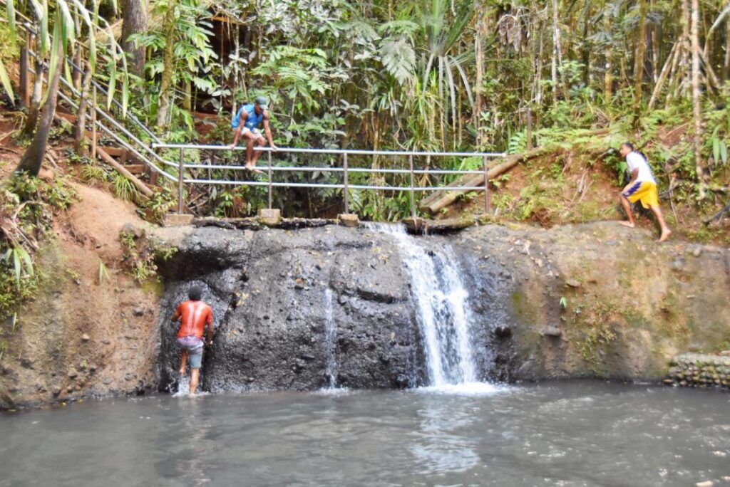 10 Things to Do in Fiji with Kids