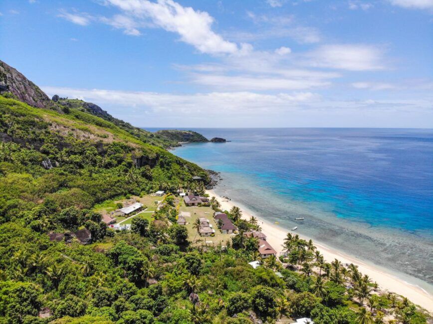 The Best Fiji Itineraries for 1 Week 🌴 [2025]