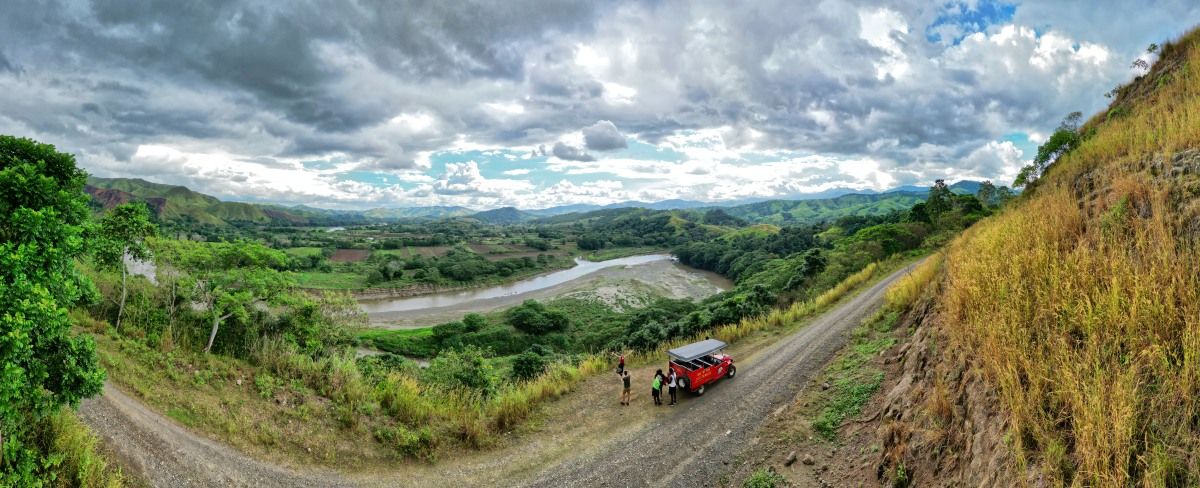 20 BEST Things to Do on the Coral Coast ⛱️ [2025]