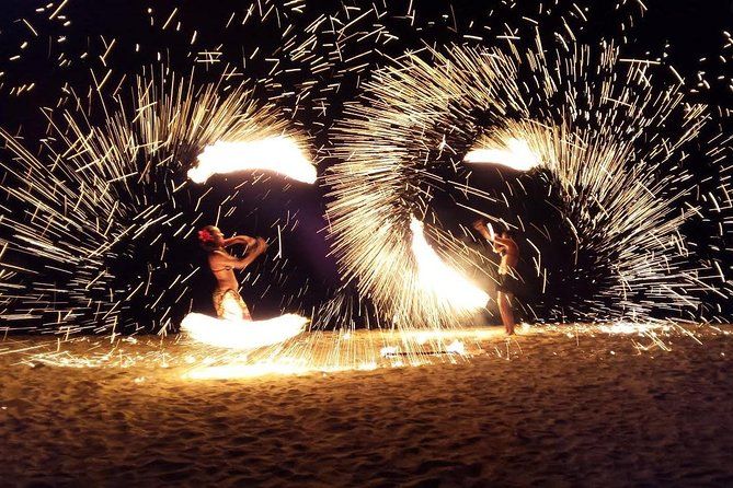 20 BEST Things to Do on the Coral Coast