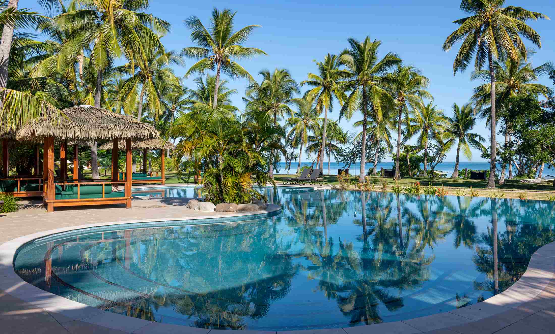 7 Best Adults-Only Resorts in the Mamanuca Islands [2025]