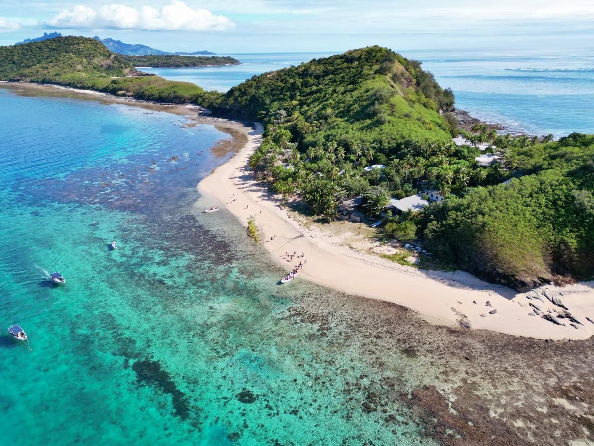 20 Best Backpacker Hostels in Fiji ???? [2025]