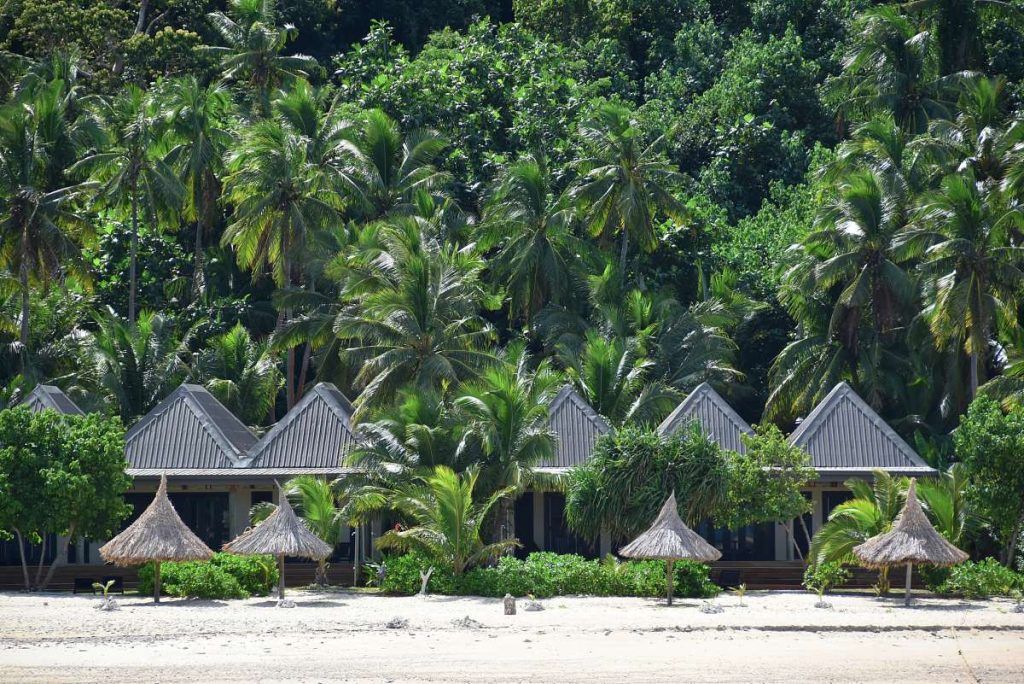 21 BEST Resorts in the Yasawa Islands ????️ [2025]