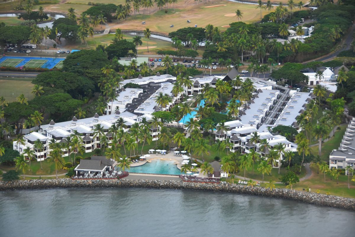 10 BEST Hotels on Denarau Island ???? [2025]