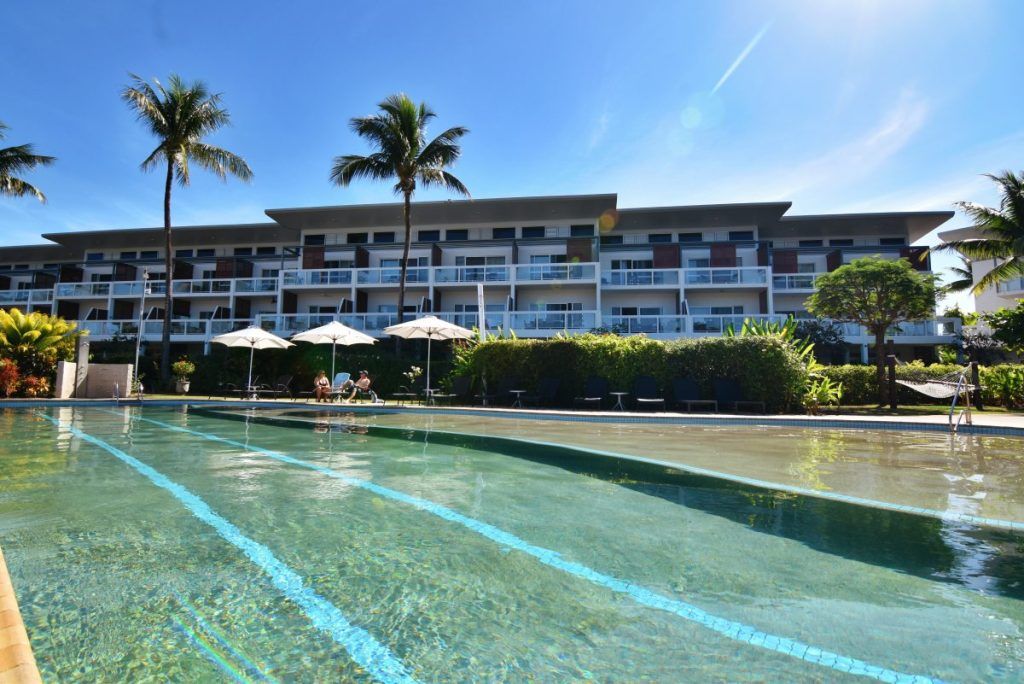 10 BEST Resorts on Denarau Island ????️ [2025]