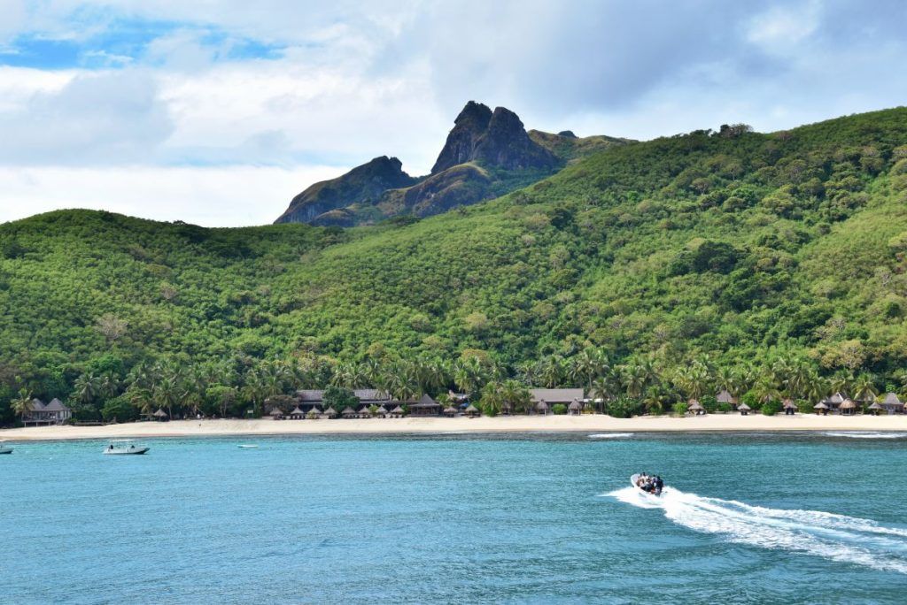 15 BEST Budget Accommodations in the Yasawa Islands [2025]