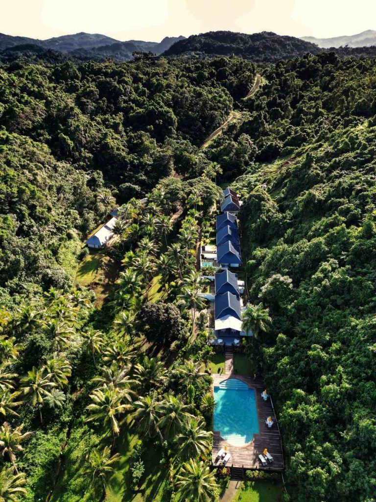 10 Most Romantic Resorts on the Coral Coast ❤️ [2025]