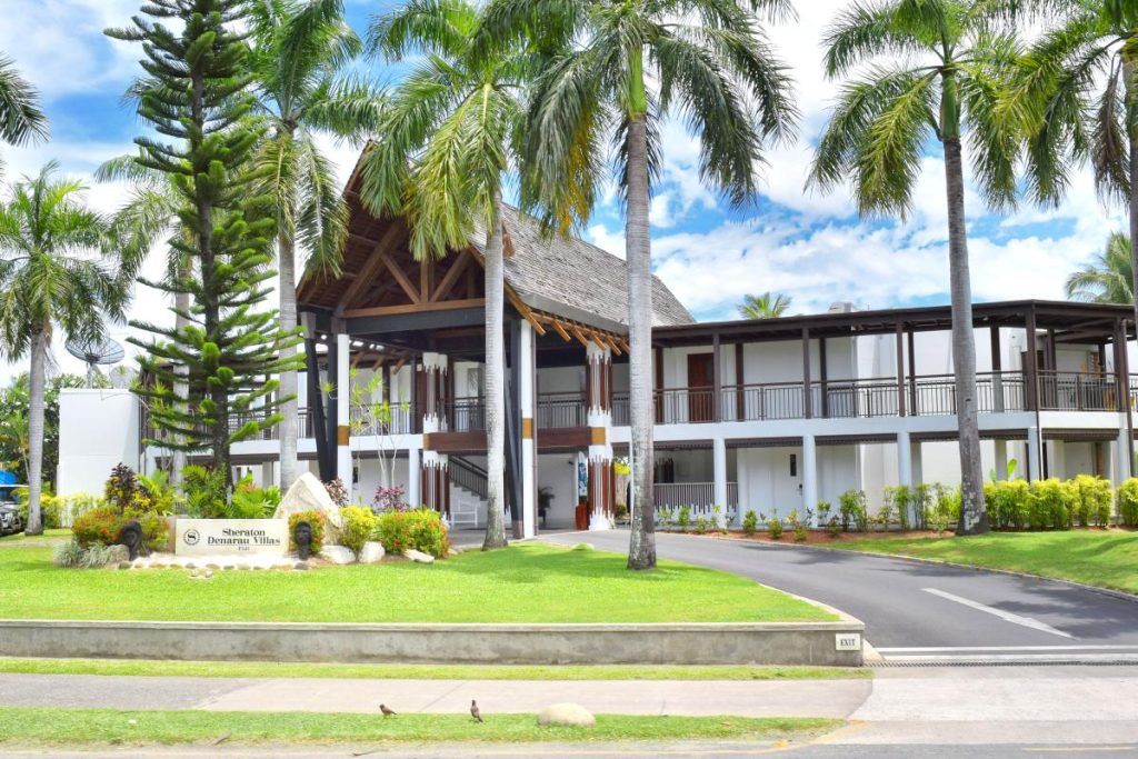 10 BEST Hotels on Denarau Island ???? [2025]