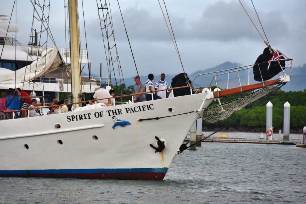 9 BEST Sailing Charters in Fiji ⛵ [2025]