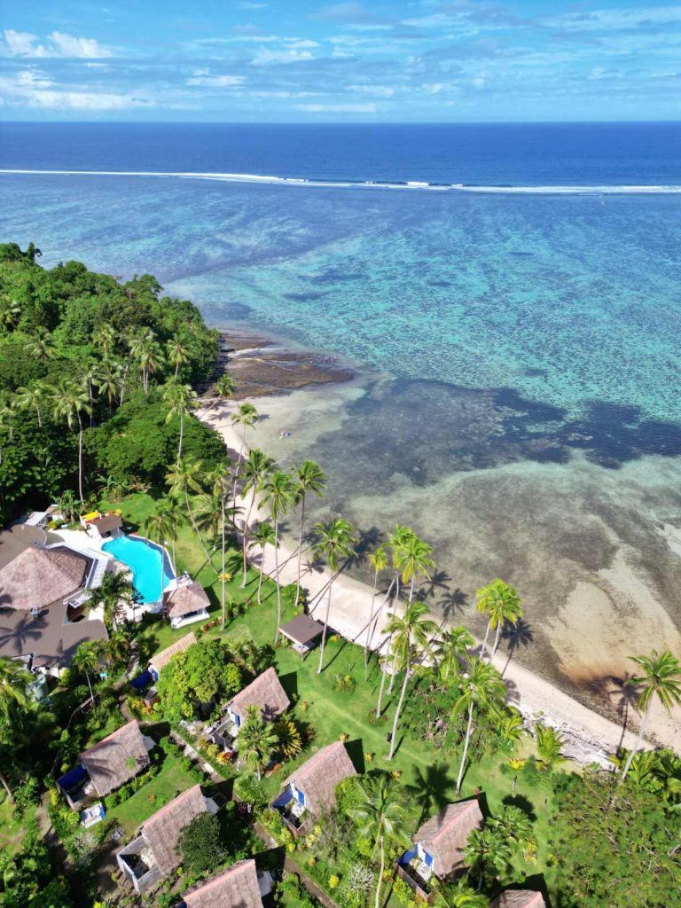 25 Most Romantic Honeymoon Resorts in Fiji ❤️ [2025]