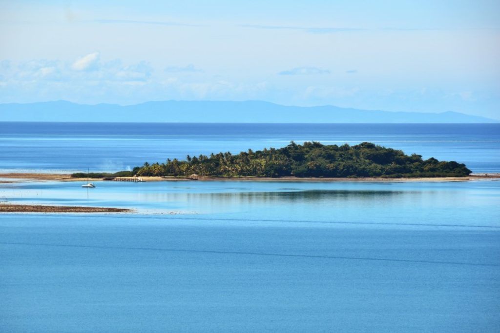 25 BEST Luxury Resorts in Fiji ???? [2025]