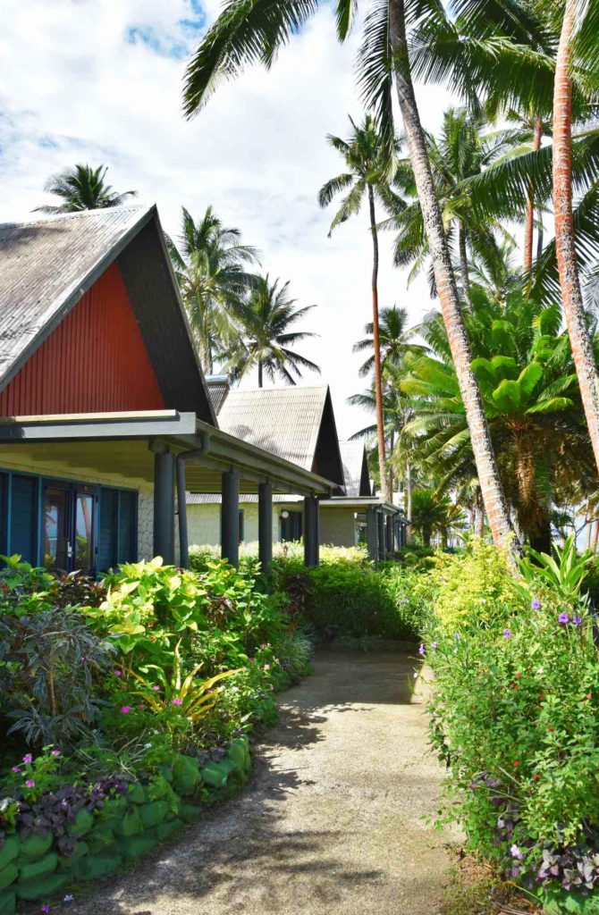 10 Best Resorts in Fiji with Glass-Bottom Boats