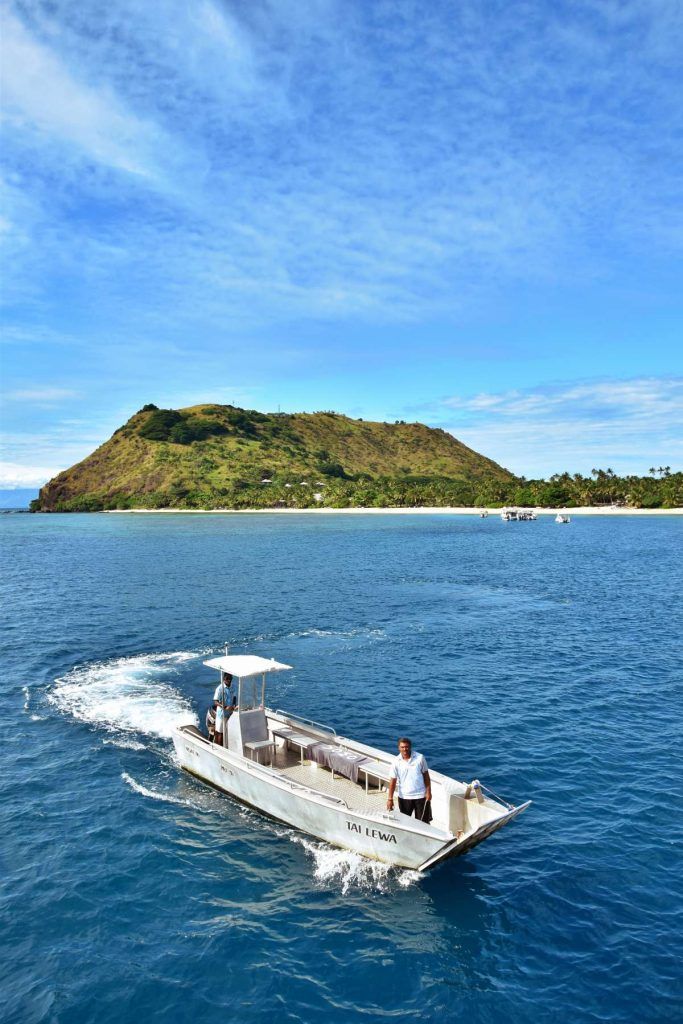 15 BEST Dive Resorts in Fiji ???? [2025]