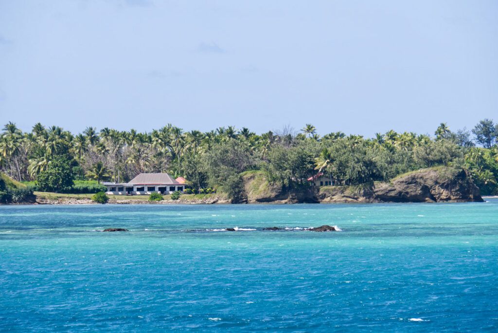 21 BEST Resorts in the Yasawa Islands 🏝️ [2025]