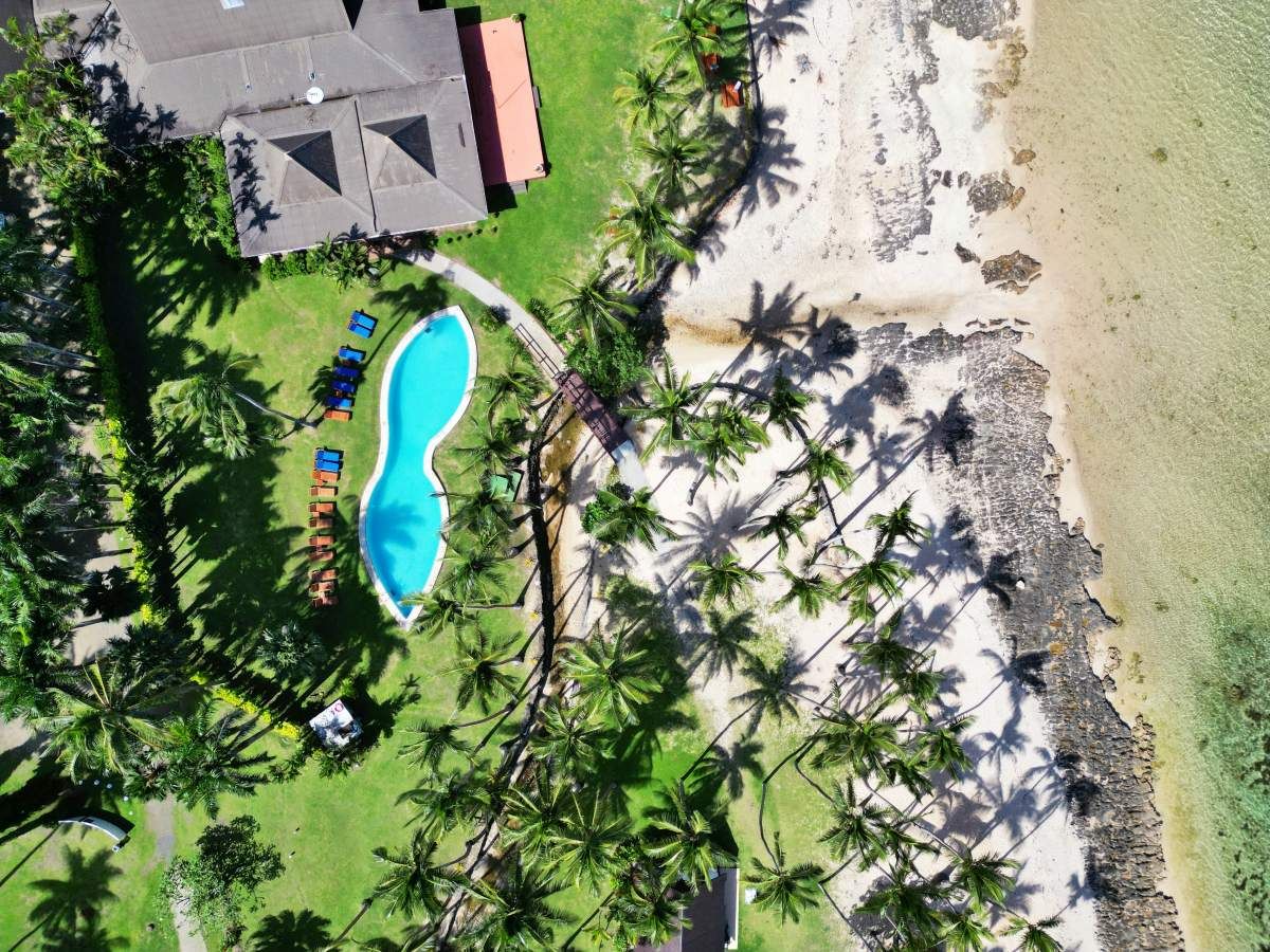 20 BEST Resorts on the Coral Coast ???? [2025]