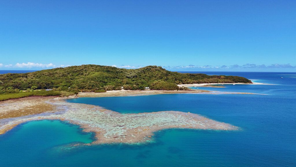 8 Best Adults-Only Resorts in the Yasawa Islands 🍹 [2025]