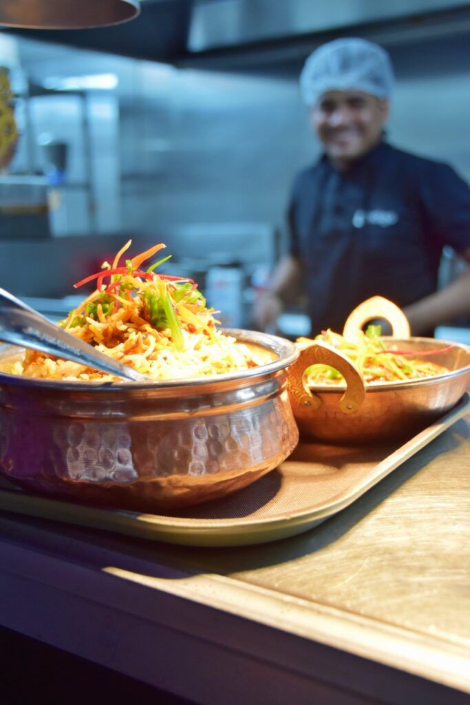 The Food Guide to Denarau: Places to Eat & Food Tours [2025]