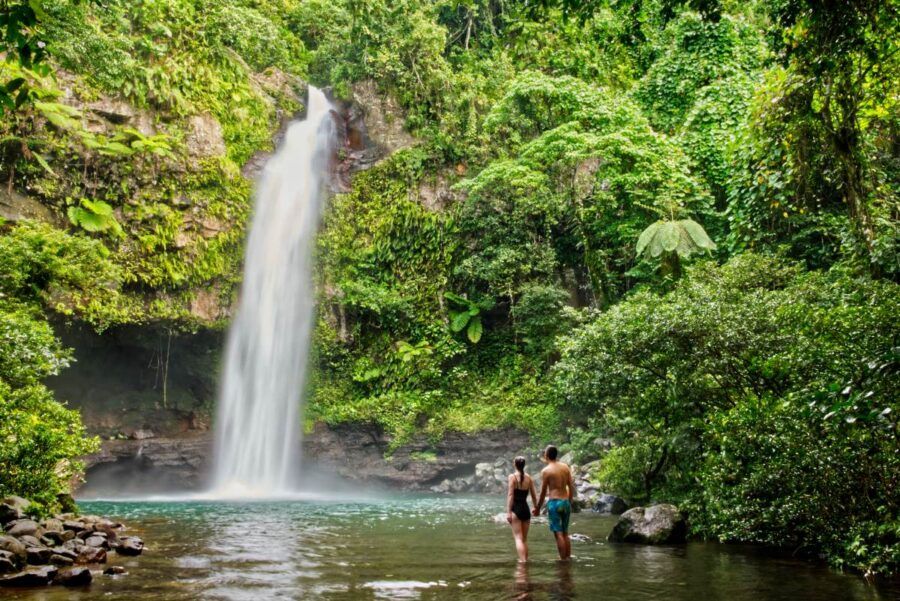 20 BEST Waterfalls in Fiji 🏞️ [2025]