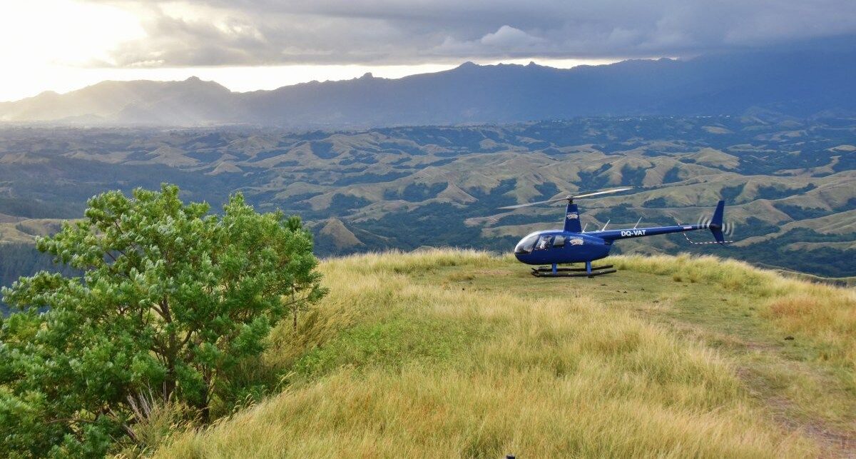 10 Best Scenic Flights in Fiji 🚁🛩️ [2025]