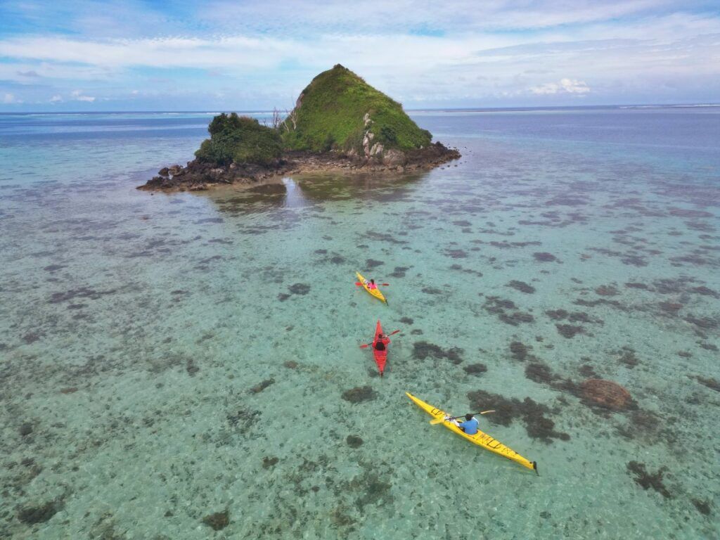 Kayaking in Fiji: 6 Best Kayak Tours in Fiji 🚣 [2025]