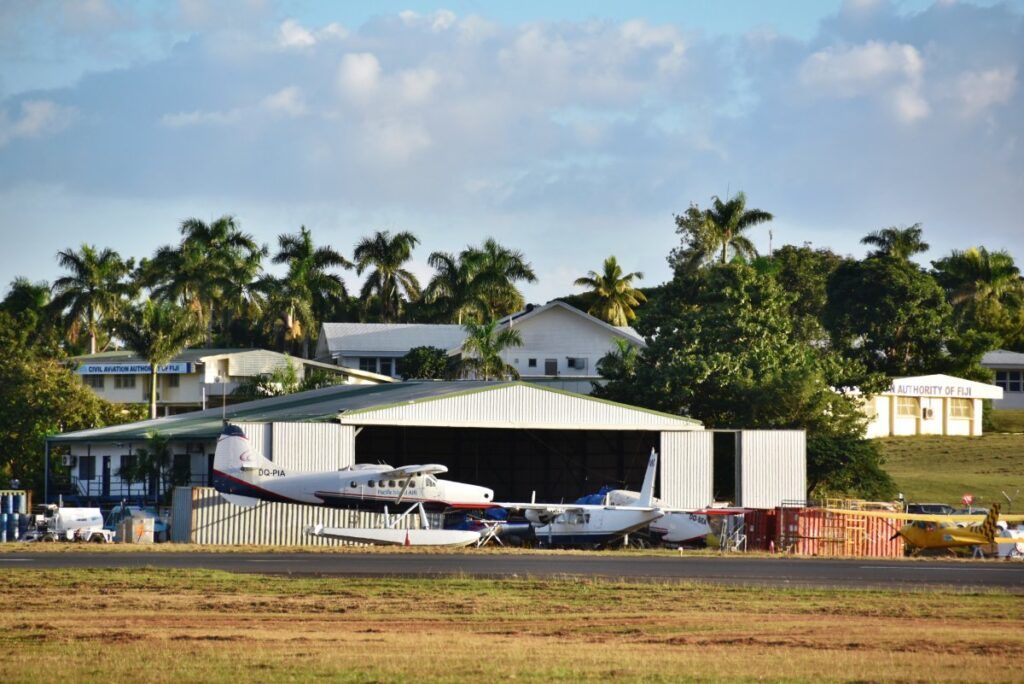 10 Best Scenic Flights in Fiji 🚁🛩️ [2025]