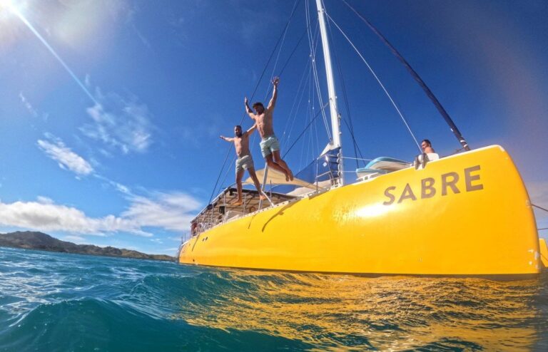 10 Best Sailing Tours in Fiji ⛵ [2025]