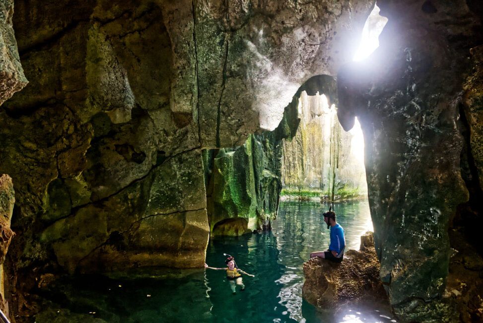How to Get to the Sawa-i-Lau Caves in Fiji 🦇 [2025]