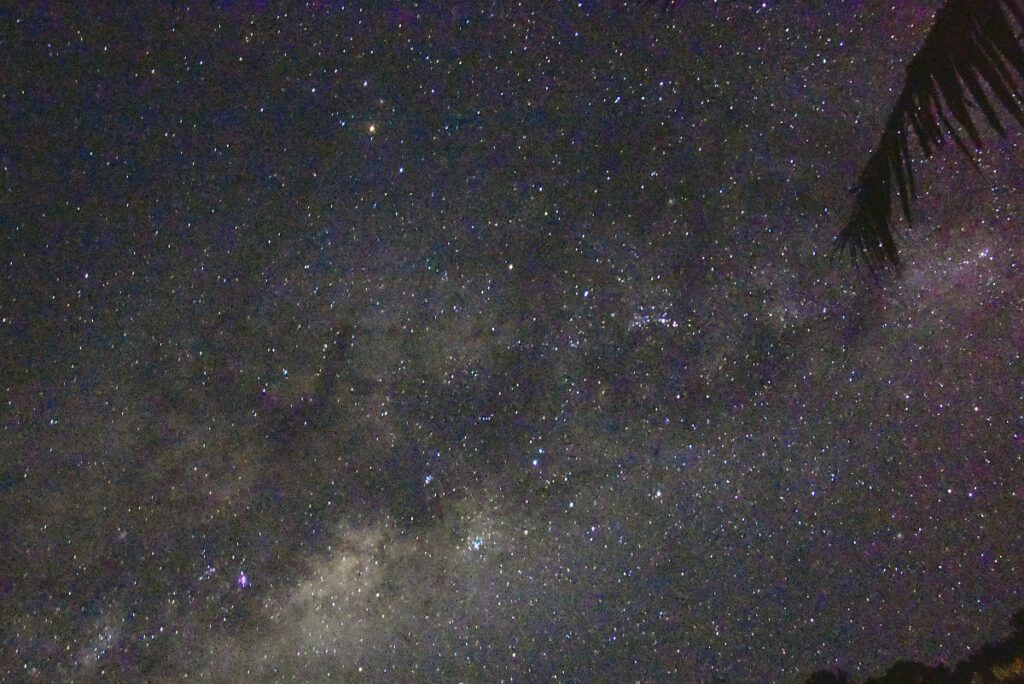 5 Best Spots for Stargazing in Fiji + When to See Meteor Showers